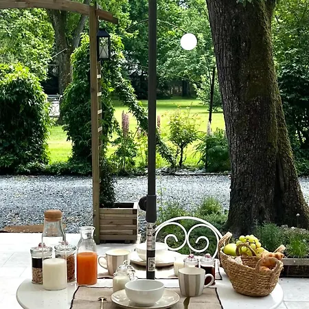 La Maison De Manou Maison d'hôtes